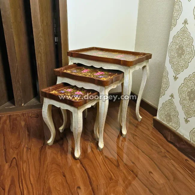 Regal Flower Wooden Nesting Table