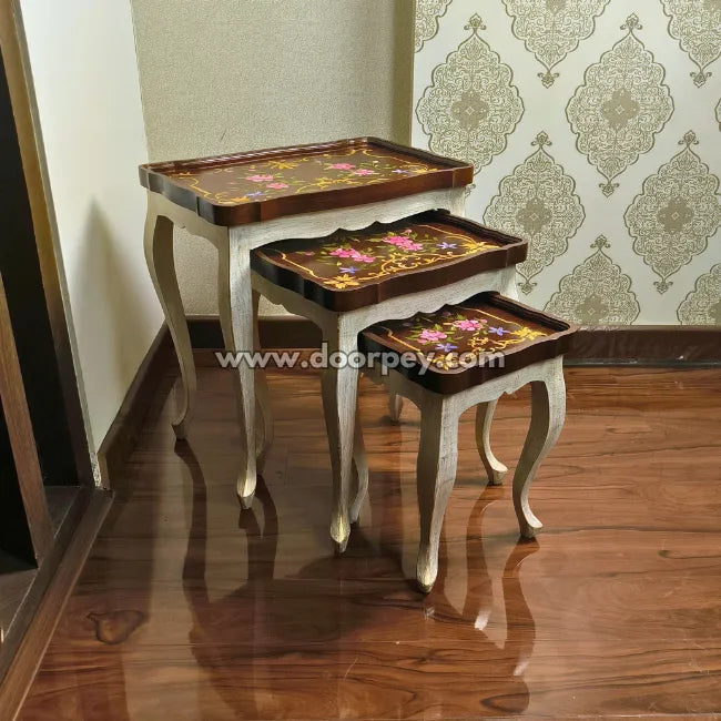 Regal Flower Wooden Nesting Table