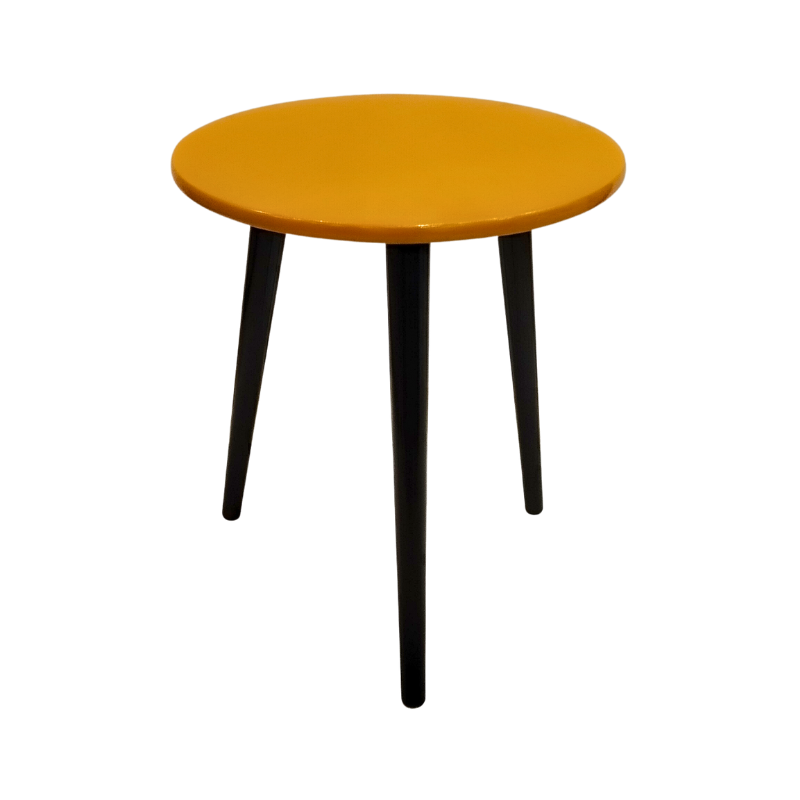 Chic Tripod Table - Multiple Color Combinations & Shapes