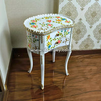 Daisy Daze Kidney Wooden Table