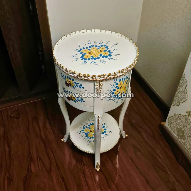 Daisy Delight Wooden Table