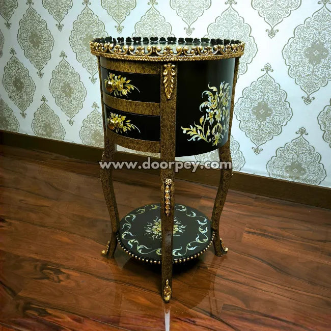 Noir Royale Wooden Table