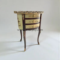 Regency Crest Wooden Table