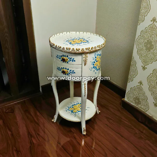 Daisy Delight Wooden Table