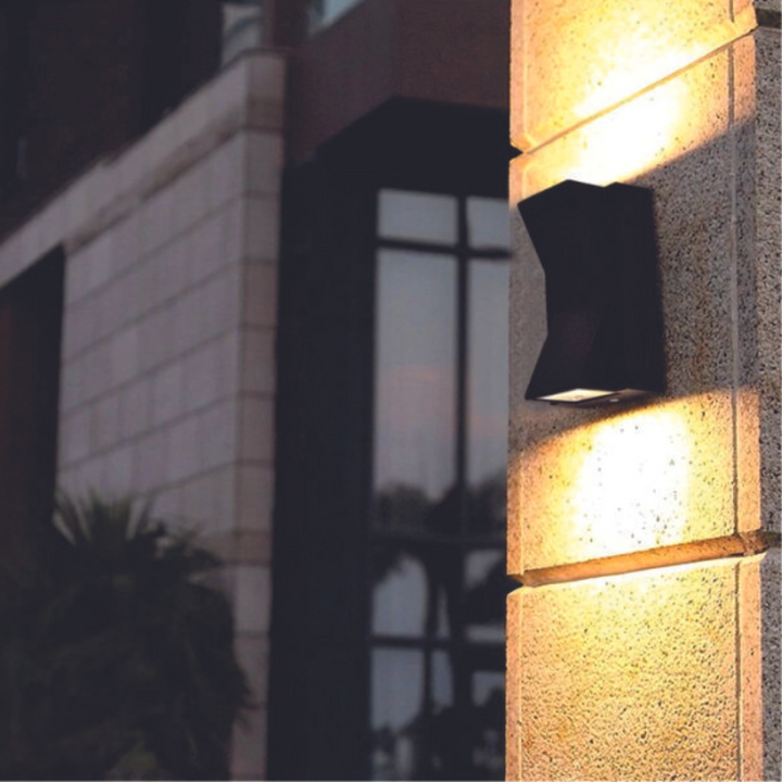 Outdoor two way wall mounted light available on cash on delivery on doorpey.com