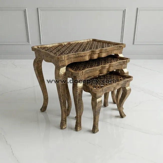Antique lattice wooden side tables nesting set with curved legs