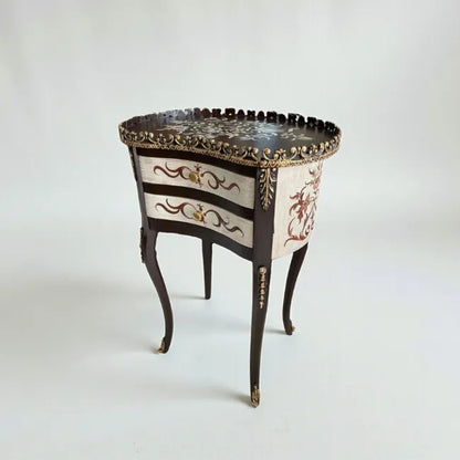 Classic Crest corner table with slender legs and heritage-inspired style