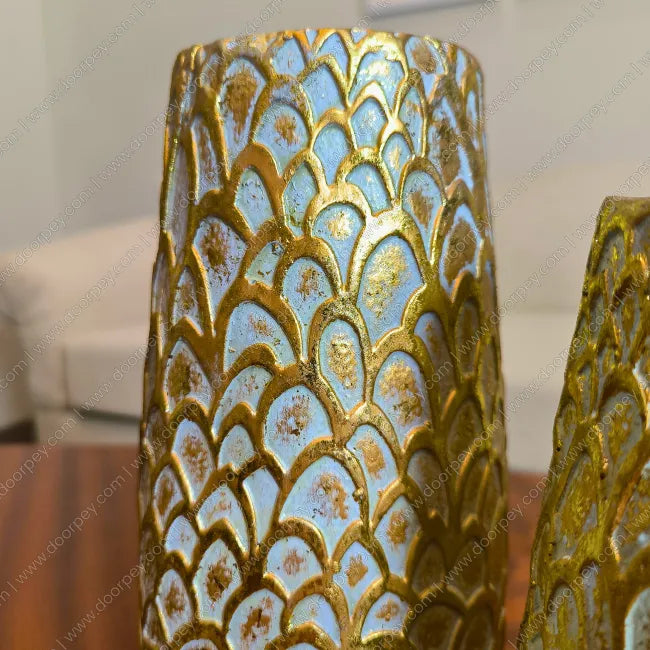 Elegant Golden Scale decorative resin vase set with a unique scaled texture for sophisticated home decor styling