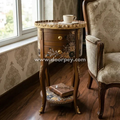 Royal Walnut Wooden Table