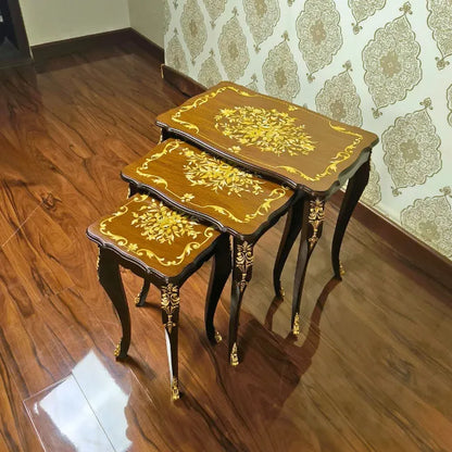 Francais Wooden Nesting Table