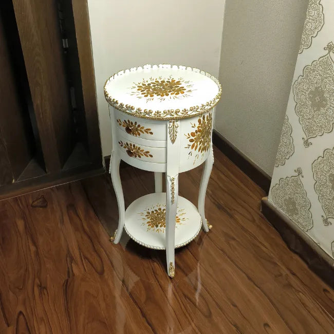 Meadow Mist Round Wooden Table