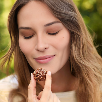 Ferrero Rocher Chocolate 48 Pieces Net Wt (600 Gram)