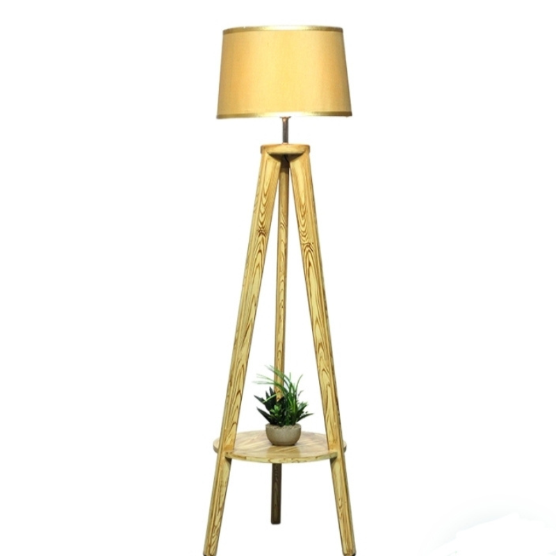 Strech Tripod Floor Lamp